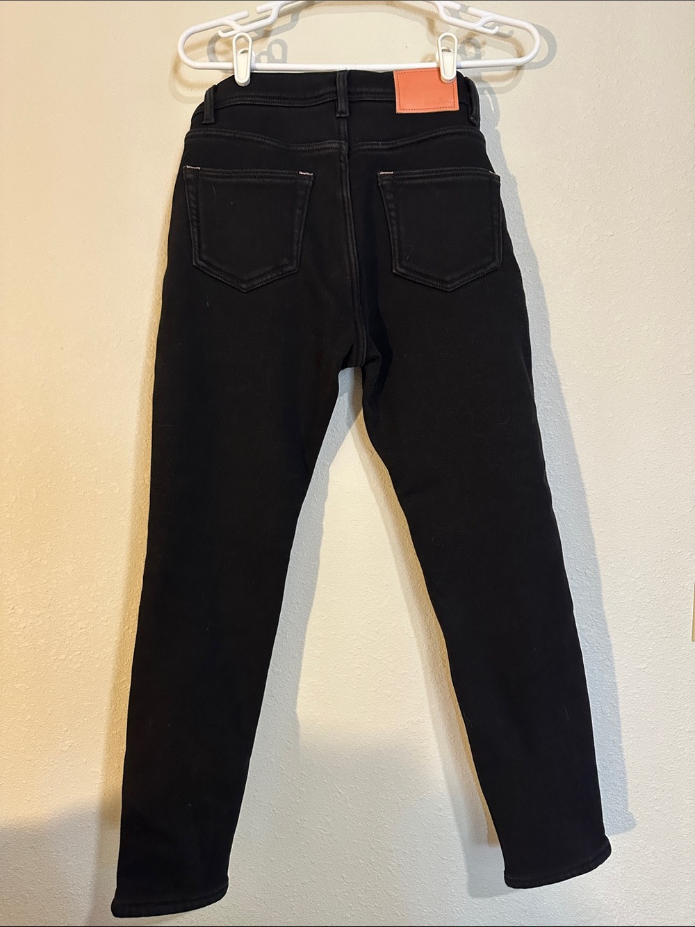 Acne Studios High-Rise Fleece-Lined Skinny Jeans - Picture 4 of 5